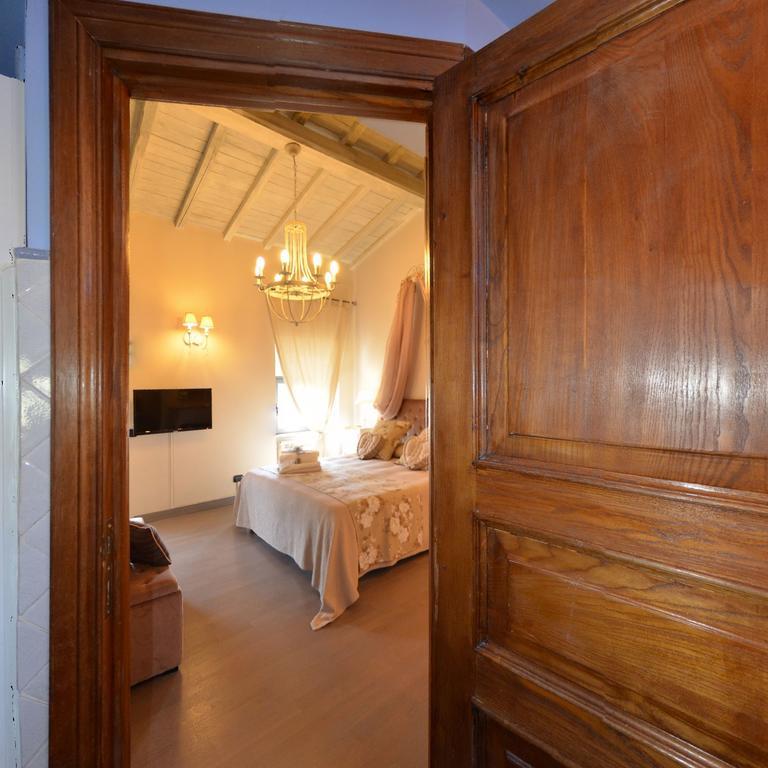 Residenza Teodorico Re B&B Viterbo Rum bild