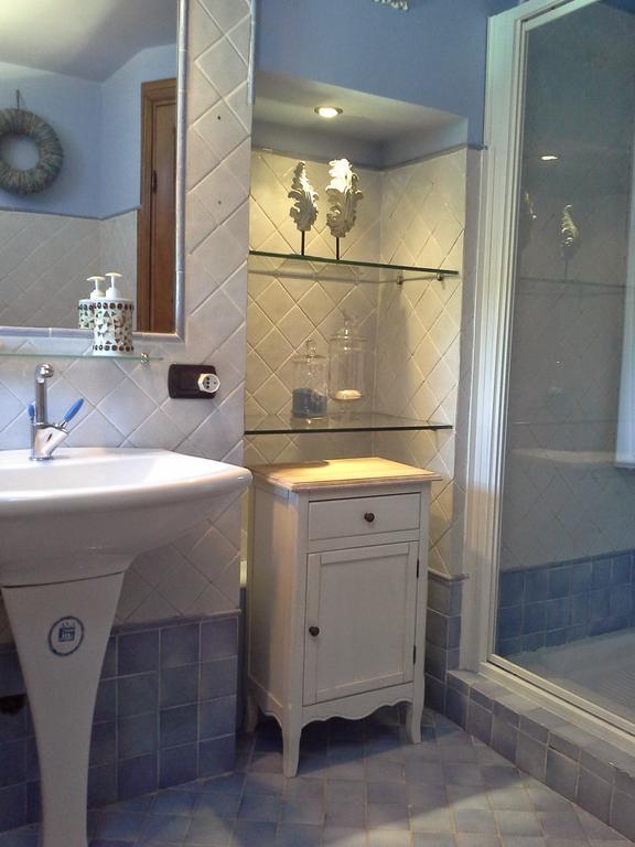 Residenza Teodorico Re B&B Viterbo Rum bild